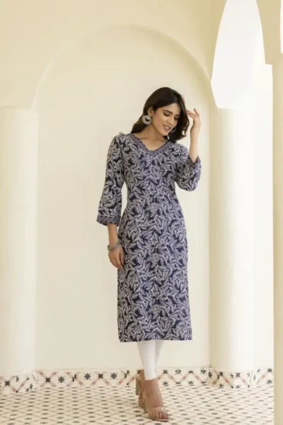 Women Floral Print Viscose Rayon Straight Kurta  (Black)