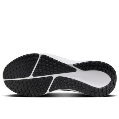 Nike Mens Vomero 17 Running Shoes