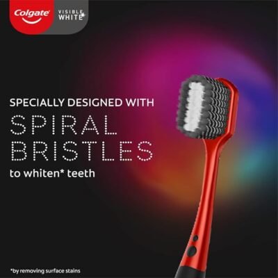 Colgate Visible White O2 Toothbrush - 2pcs