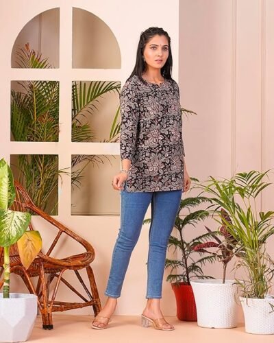 Women Cotton Floral Top | Rounded Neck